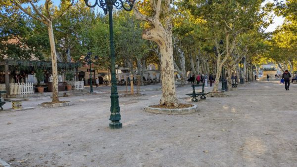 Place Des Lices