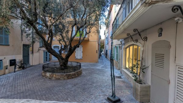 Saint Tropez Ruelle